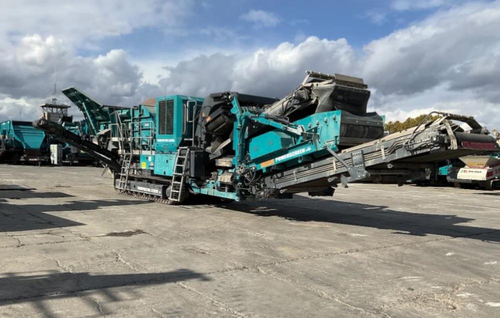 2018 POWERSCREEN TRAKPACTOR 320SR