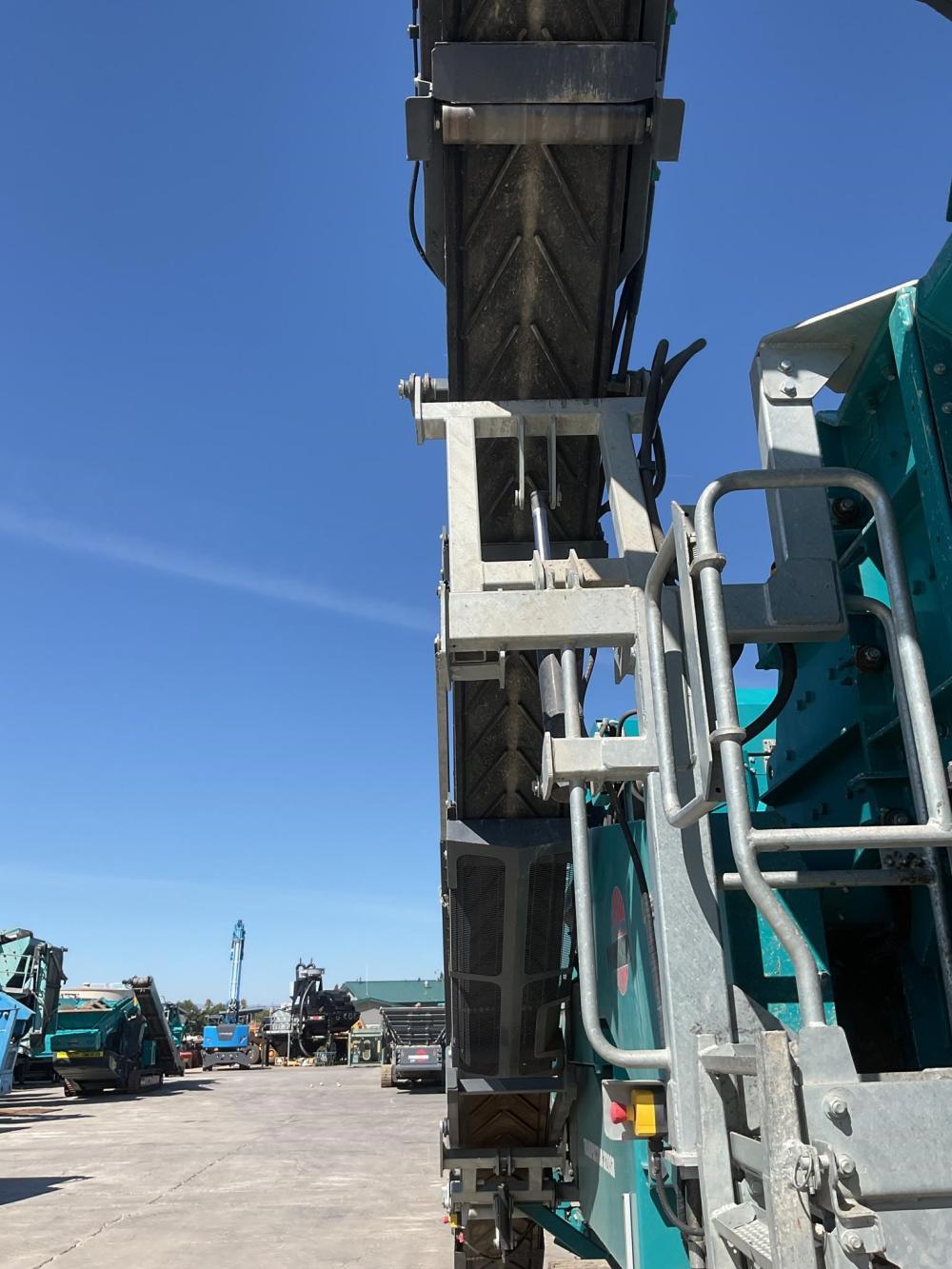 2022 POWERSCREEN TRAKPACTOR 320SR